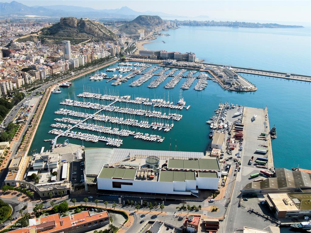 Puerto Deportivo​